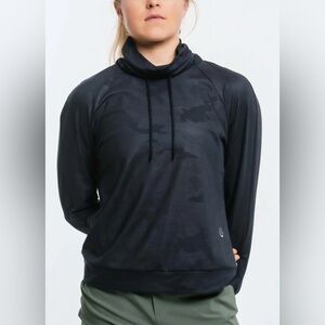 Foray Golf. Core Funnel Neck Sweater Women’s Size Medium.